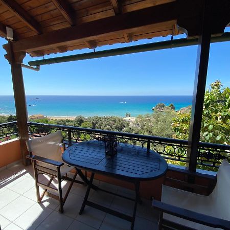 Papadatos Apts With Amazing View - 5Mins From The Beach Kontogialos Exteriör bild