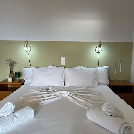 Papadatos Apts With Amazing View - 5Mins From The Beach Kontogialos Exteriör bild