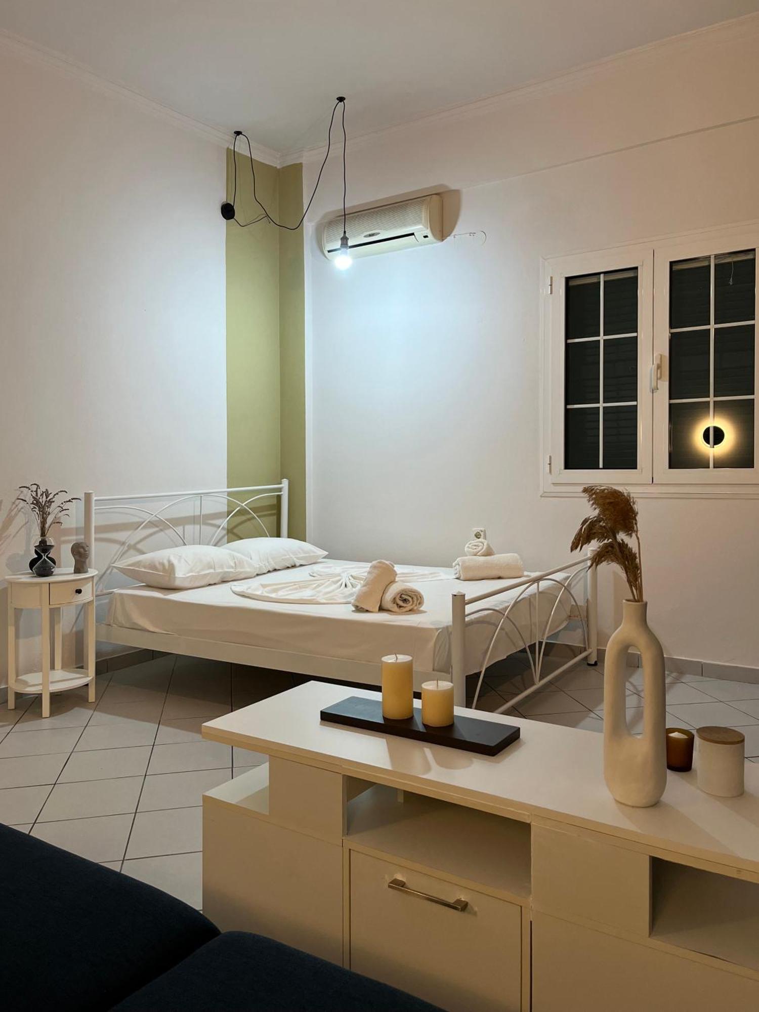 Papadatos Apts With Amazing View - 5Mins From The Beach Kontogialos Exteriör bild
