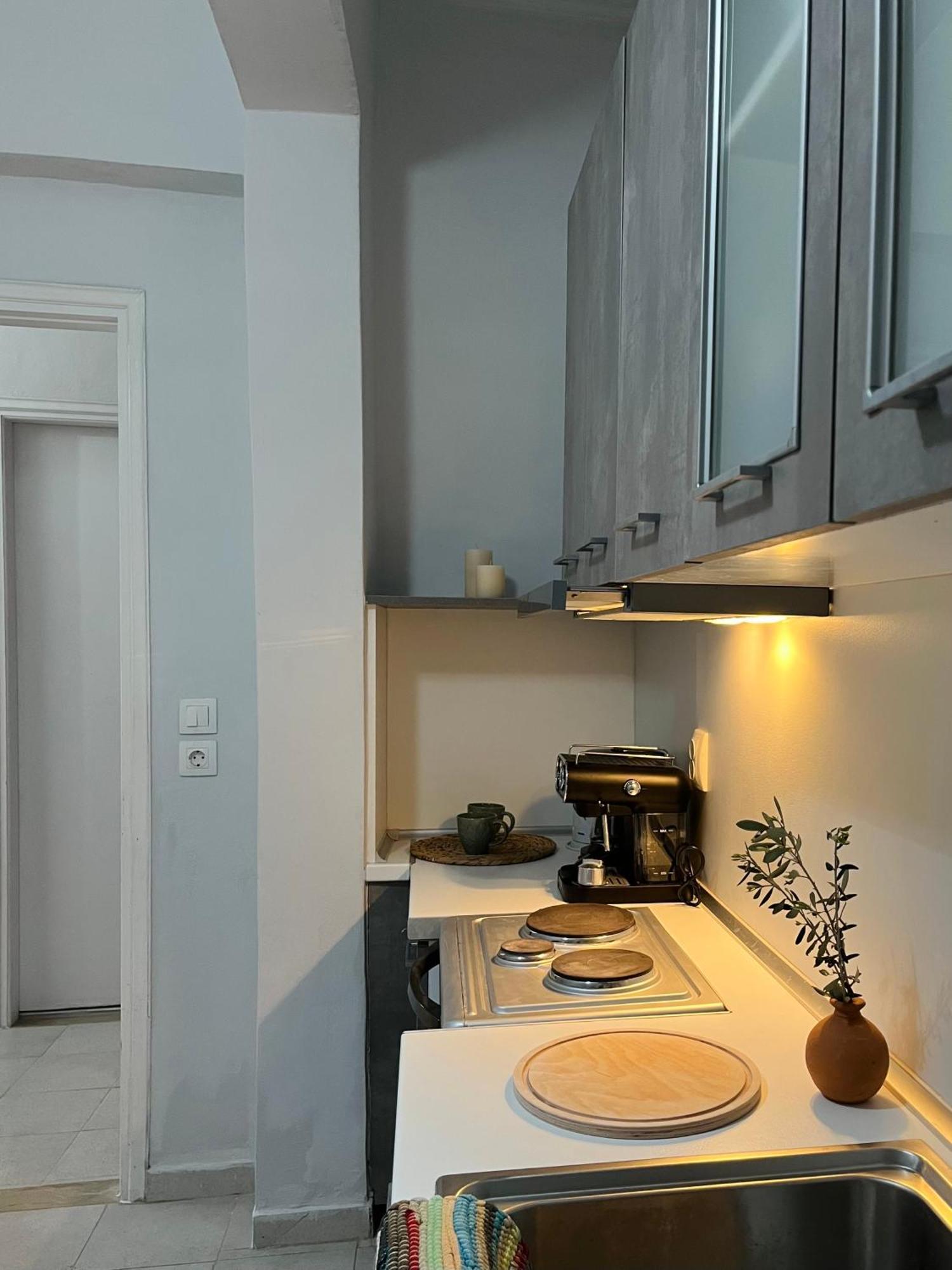 Papadatos Apts With Amazing View - 5Mins From The Beach Kontogialos Exteriör bild